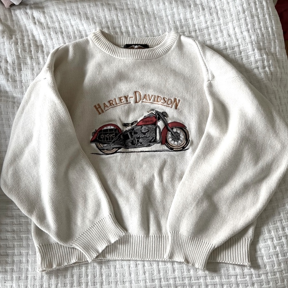 Large cream Harley Davidson embroidered knit sweater